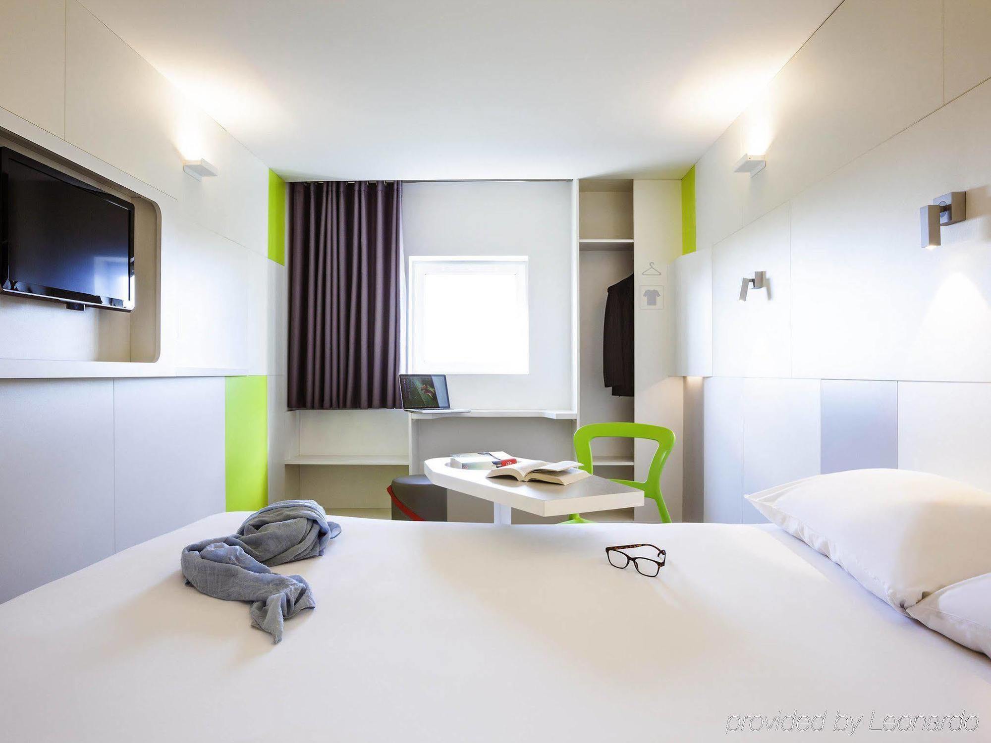 Ibis Styles Paris Saint Ouen Otel Dış mekan fotoğraf