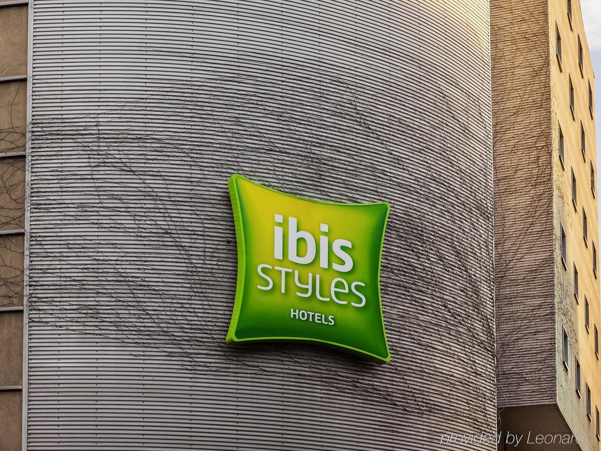 Ibis Styles Paris Saint Ouen Otel Dış mekan fotoğraf
